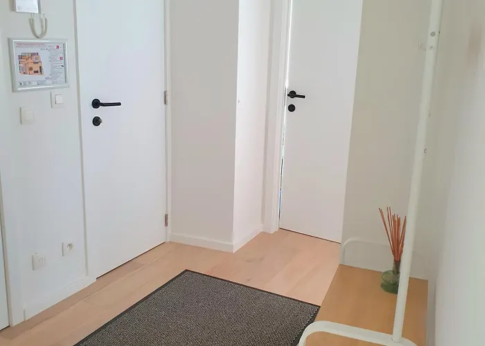 Skaai Five - Newly Renovated 2 Bedrooms * Ostend